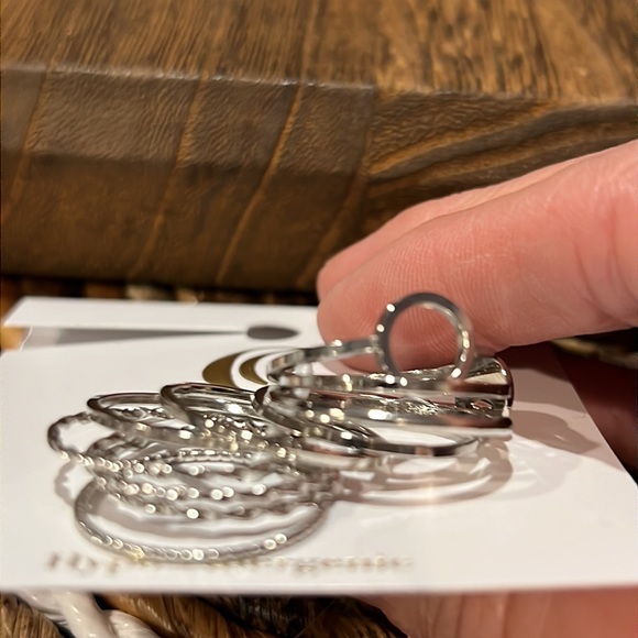 3/$15 Charming Charlie Silver Stacking Rings Size 10 - New - Lot 374 - Picture 3 of 6